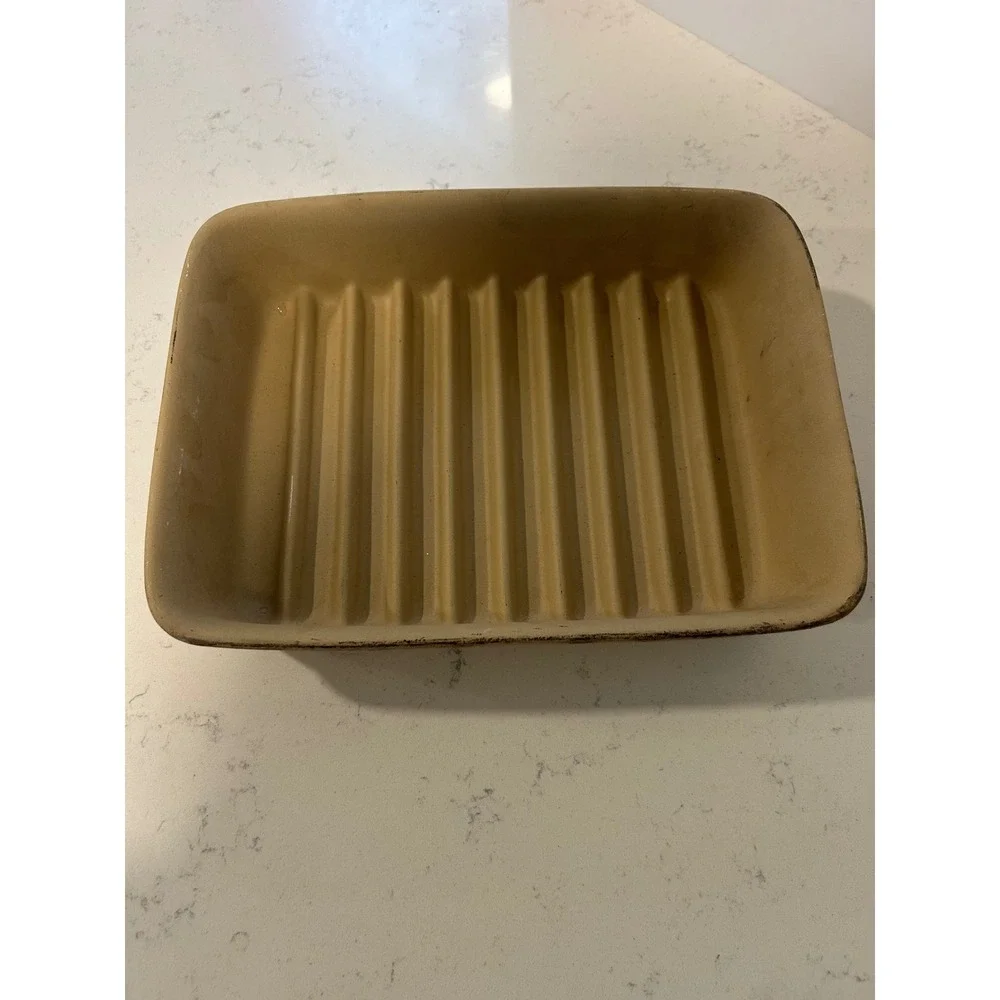 Pampered Chef Rectangular Stoneware Ribbed Baker 9 x 6.75 x 1.75 Tan USA 5121